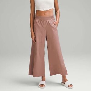 Lululemon Athletica Wide-Leg Pants in Dusty Rose